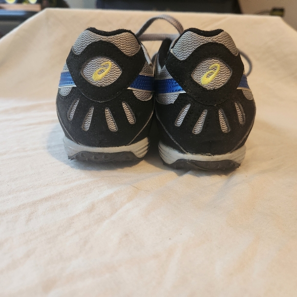 Mens Size 9 Asics Black and Gray Sneakers with Blue and Yellow Accents - Picture 3 of 7